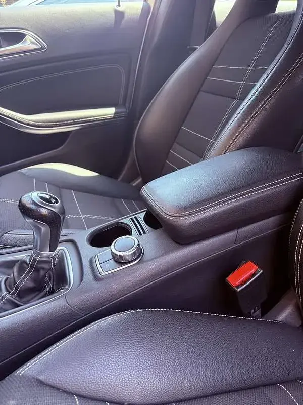 Usata Mercedes A180 109 CV (80 kW) 2014 Utilitaria