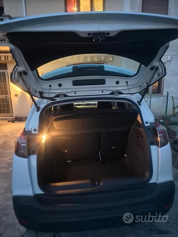 Usata Opel Crossland X 2017 Bianco SUV