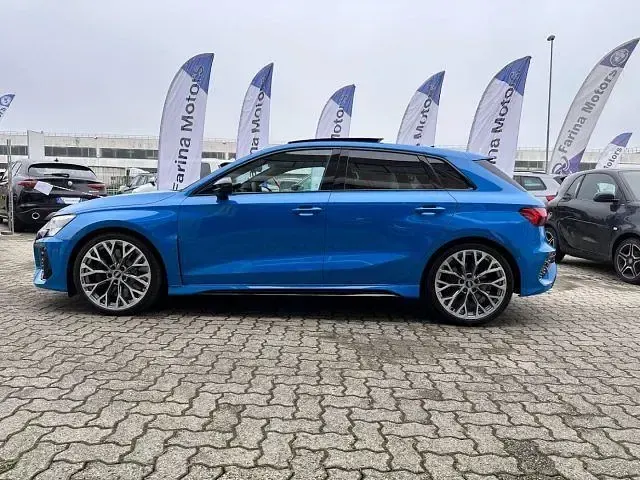 Usata Audi RS3 Ambiente 450 CV (330 kW) 2023 Blu Berlina