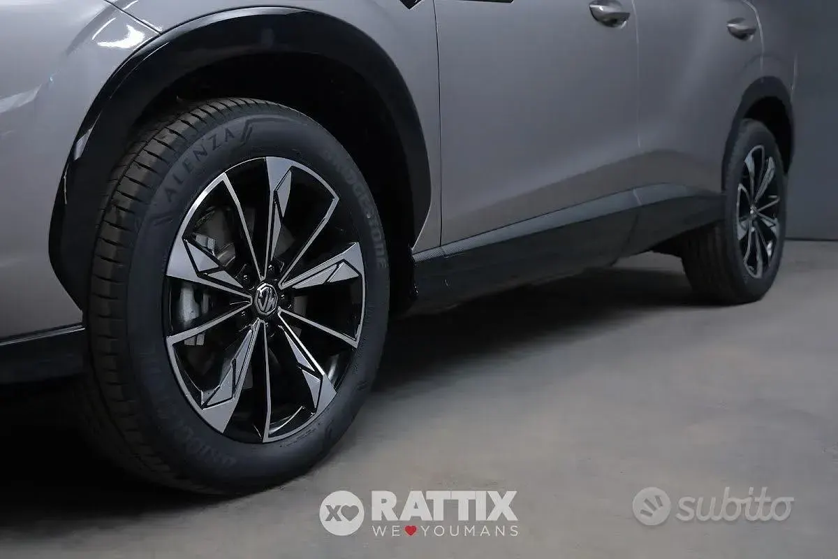 Nuova MG HS Luxury 170 CV (125 kW) 2026 Grigio SUV
