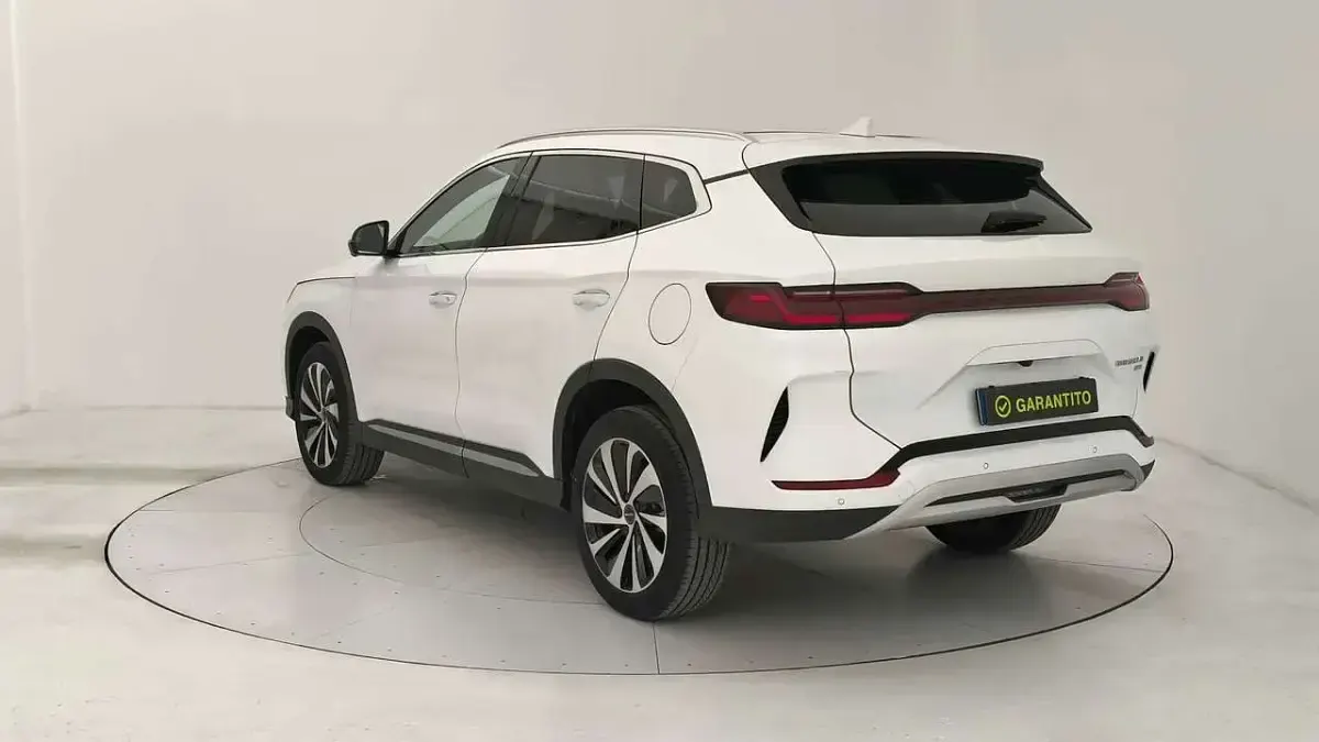 Usata BYD Seal U Boost 218 CV (160 kW) 2025 Bianco SUV