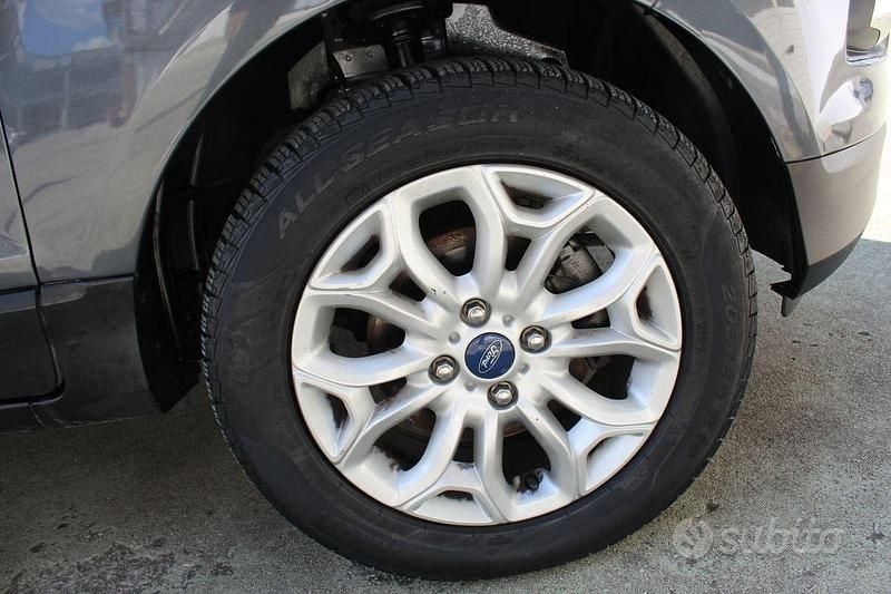 Usata Ford Ecosport Titanium S 126 CV (92 kW) 2016 Grigio SUV