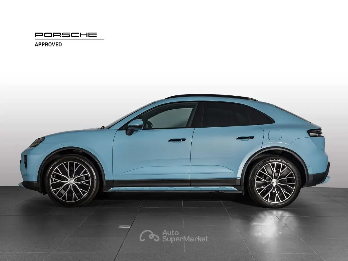 Usata Porsche Macan 300 kW (408 CV) 2024 Blu frozen SUV