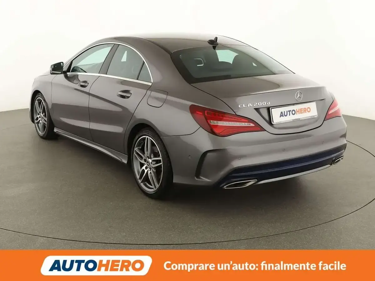 Usata Mercedes CLA200 Premium 136 CV (100 kW) 2018 Grigio Coupé
