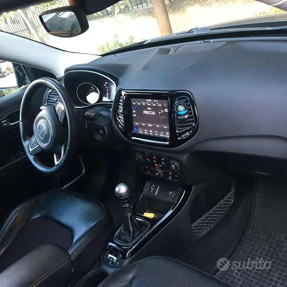 Usata Jeep Compass Limited 120 CV (88 kW) 2019 Verde SUV