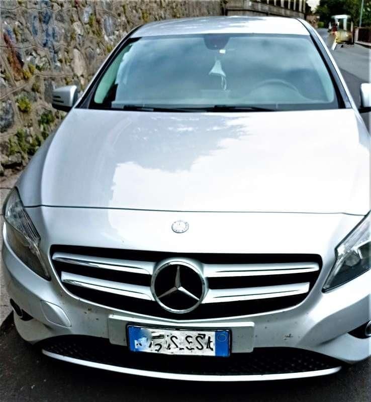 Usata Mercedes A180 Executive 109 CV (80 kW) 2013 Argento Berlina