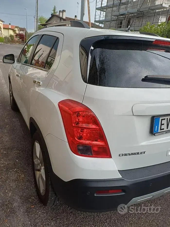 Usata Chevrolet Trax 131 CV (96 kW) 2014 Bianco SUV