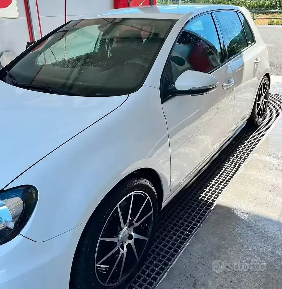 Usata VW Golf VI GTD 170 CV (125 kW) 2010 Bianco Utilitaria