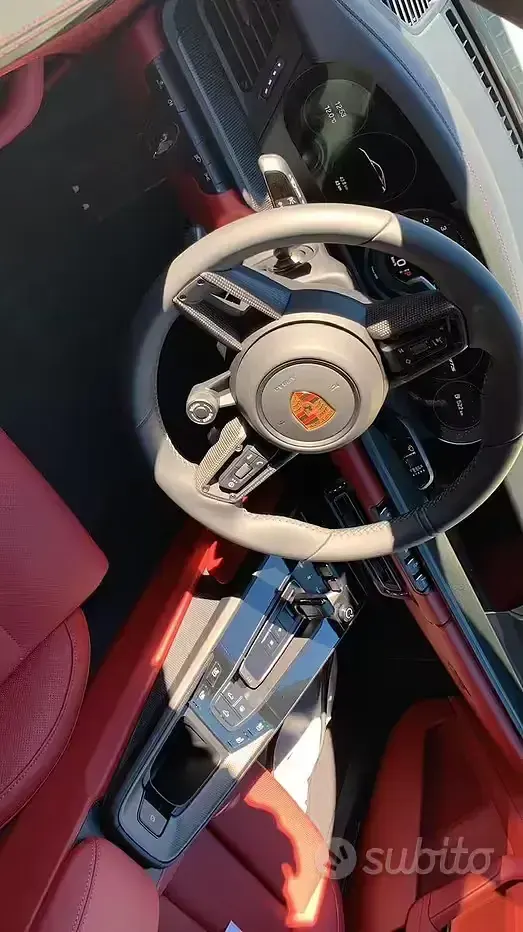 Usata Porsche 992 480 CV (353 kW) 2022 Bianco