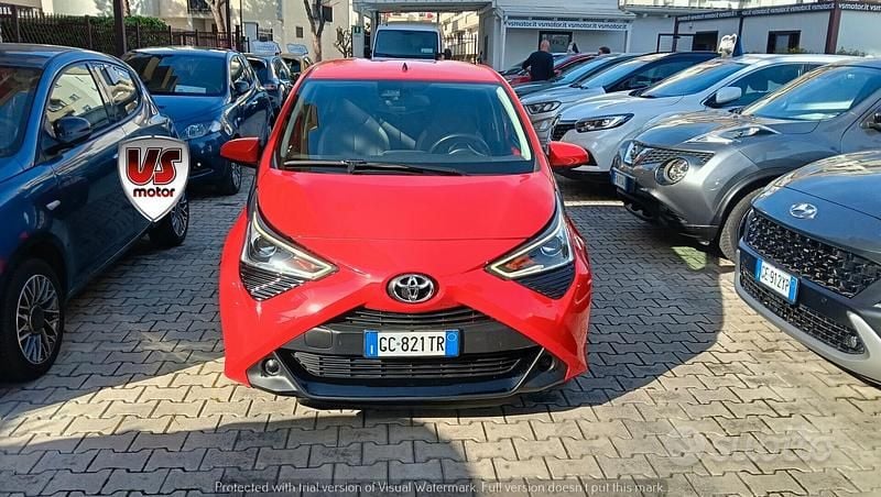 Brugt Toyota Aygo Connect Style 72 HK (52 kW) 2020 Rød Hatchback