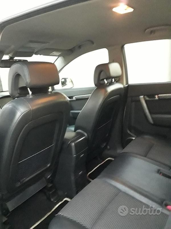 Usata Chevrolet Captiva 136 CV (100 kW) 2009 Bianco SUV