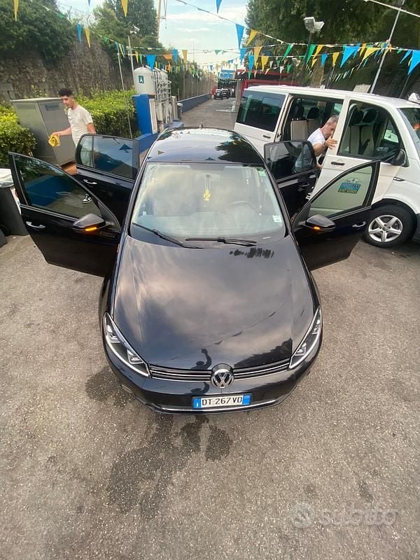 Usata VW Golf VI Highline 140 CV (102 kW) 2009 Nero Utilitaria