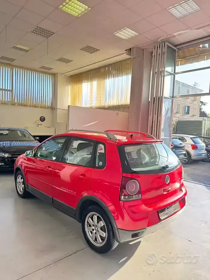 Usata VW Polo Cross 69 CV (50 kW) 2007 Rosso Utilitaria