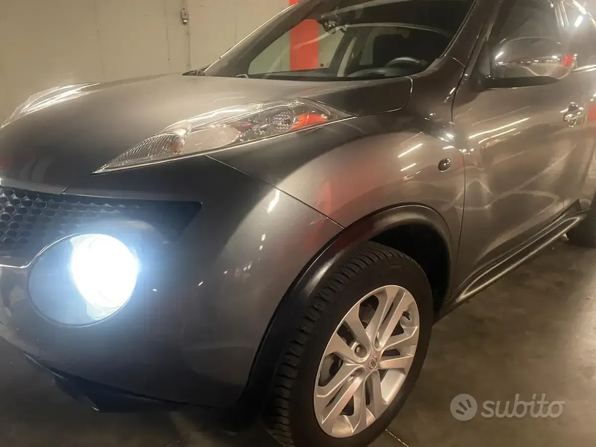 Usata Nissan Juke 110 CV (80 kW) 2012 Grigio SUV