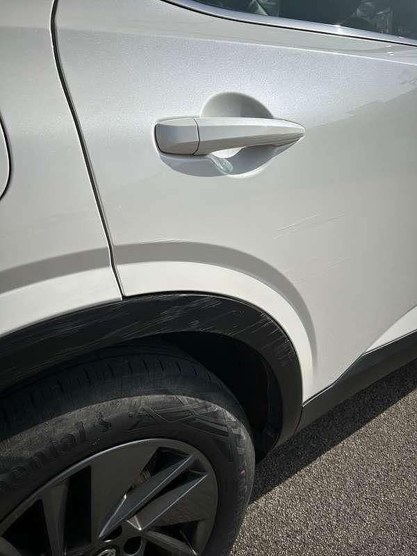Usata Nissan Qashqai Acenta 140 CV (102 kW) 2021 Bianco SUV