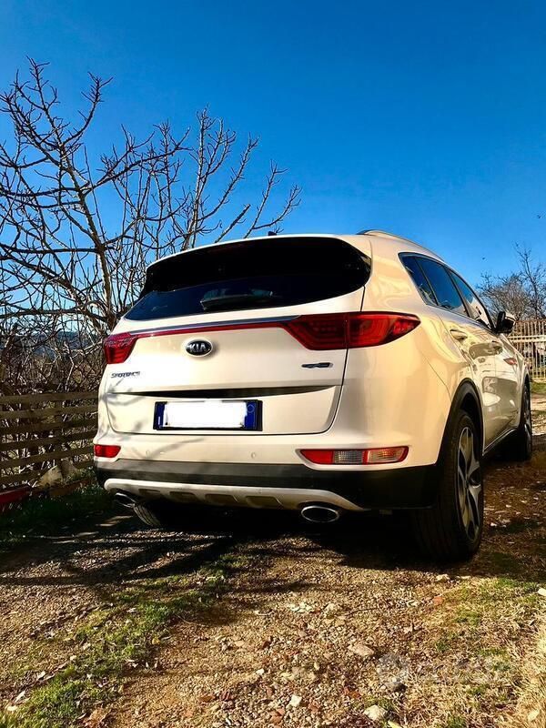 Usata Kia Sportage GT-Line 185 CV (136 kW) 2016 Bianco SUV
