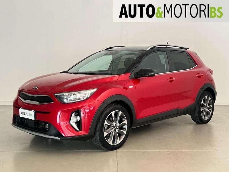 Usata Kia Stonic Style 101 CV (74 kW) 2021 Rosso SUV