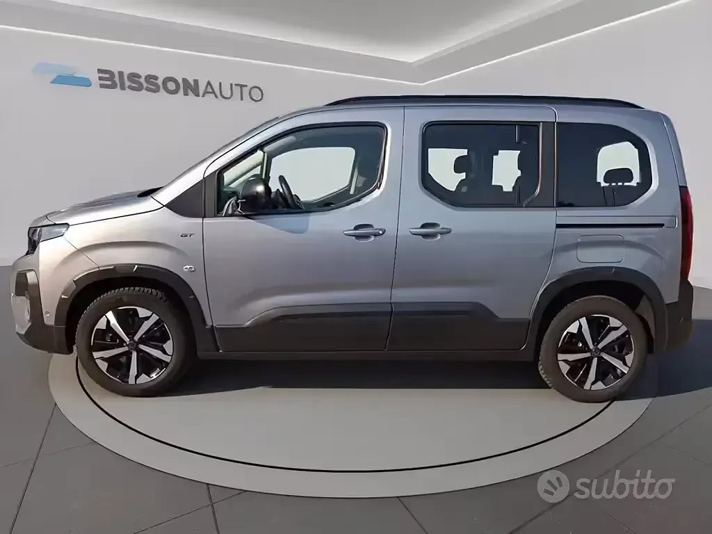 Usata Peugeot Rifter GTi 131 CV (96 kW) 2024 Grigio Monovolume