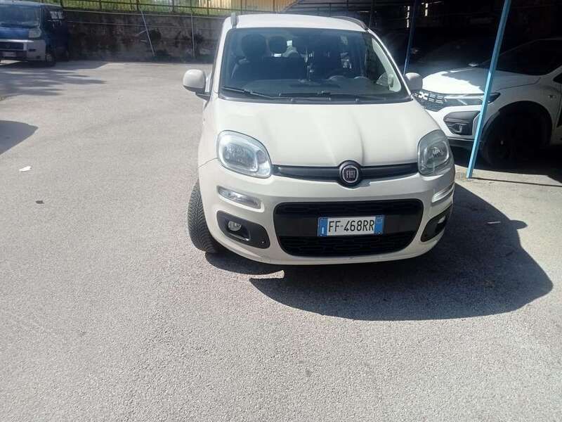 Marrone Usata 2017 Fiat Panda Dynamic Utilitaria | 7200 € (Buon prezzo) - Immagine 1/4