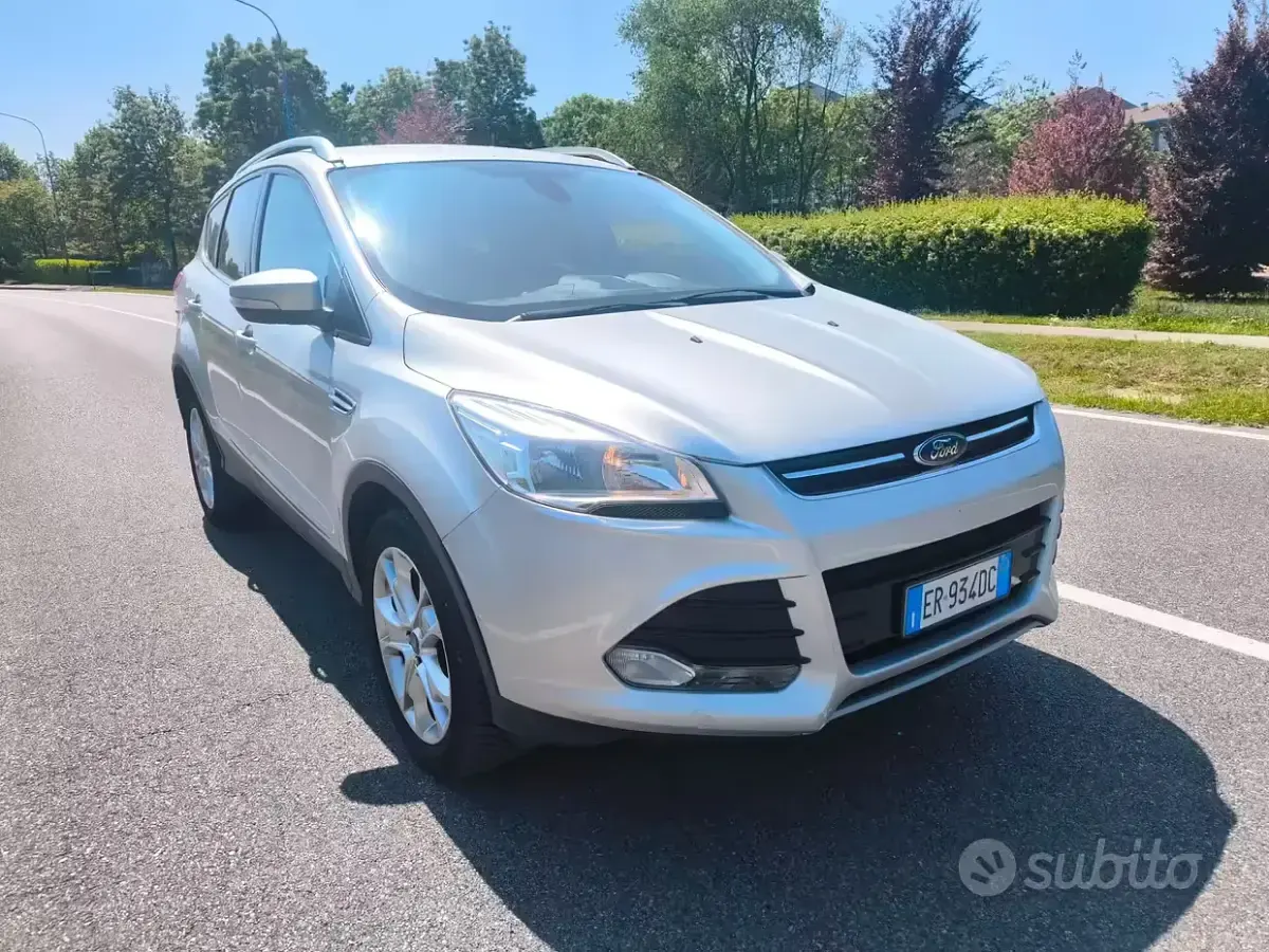 Occasion Ford Kuga Titanium 163 ch (119 kW) 2013 Gris SUV