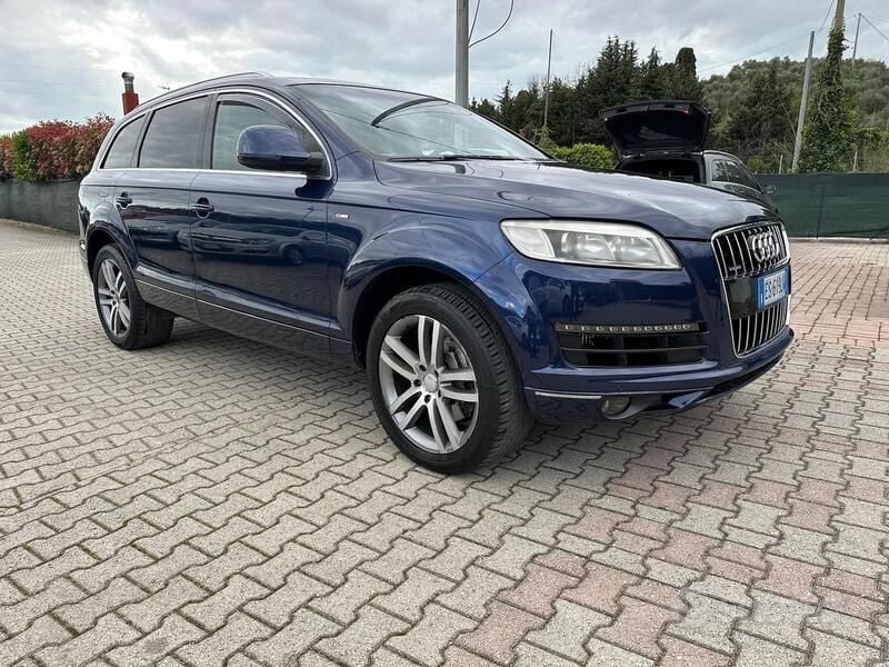 Usato 2007 Audi Q7 3.0 Diesel 171 CV (8.900 €)