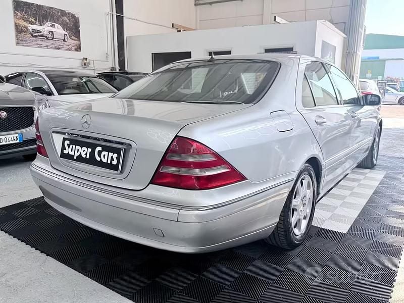 Usata Mercedes S320 197 CV (144 kW) 2000 Grigio Berlina