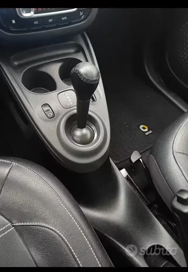 Usata Smart ForFour 71 CV (52 kW) 2016 Bianco Utilitaria
