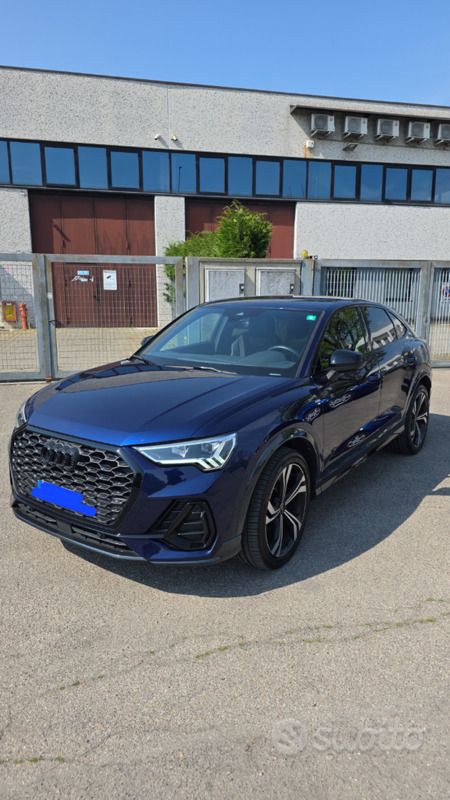 Blu Usata 2022 Audi Q3 Sportback S-Line SUV | 41.800 € (Cara) - Immagine 1/4