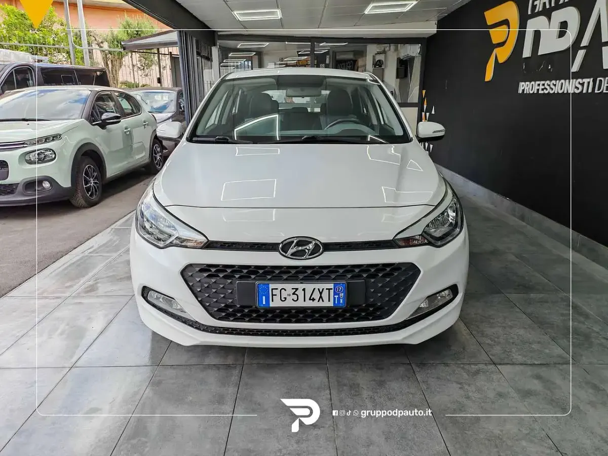 Usata Hyundai i20 Classic 84 CV (61 kW) 2017 Bianco Utilitaria