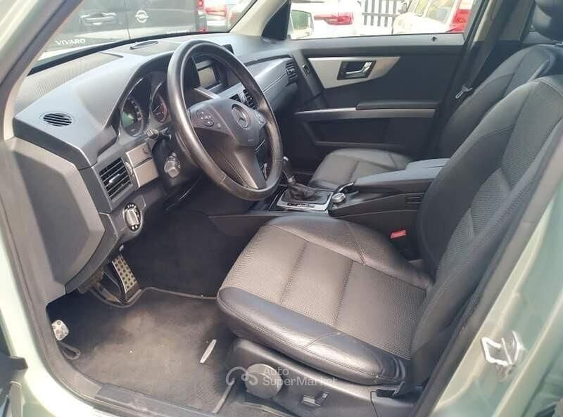 Usata Mercedes GLK320 224 CV (164 kW) 2009 Verde SUV