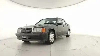 Usata Mercedes SL280 185 CV (136 kW) 1982 Cabrio