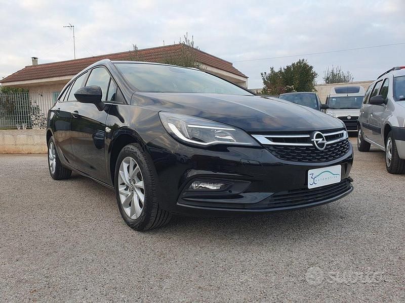 Usata Opel Astra Business 110 CV (80 kW) 2019 Nero Station wagon
