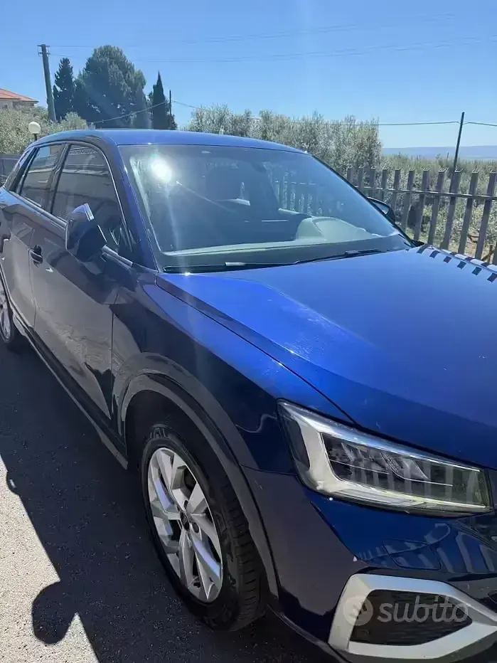 Usata Audi Q2 110 CV (80 kW) 2021 Blu SUV
