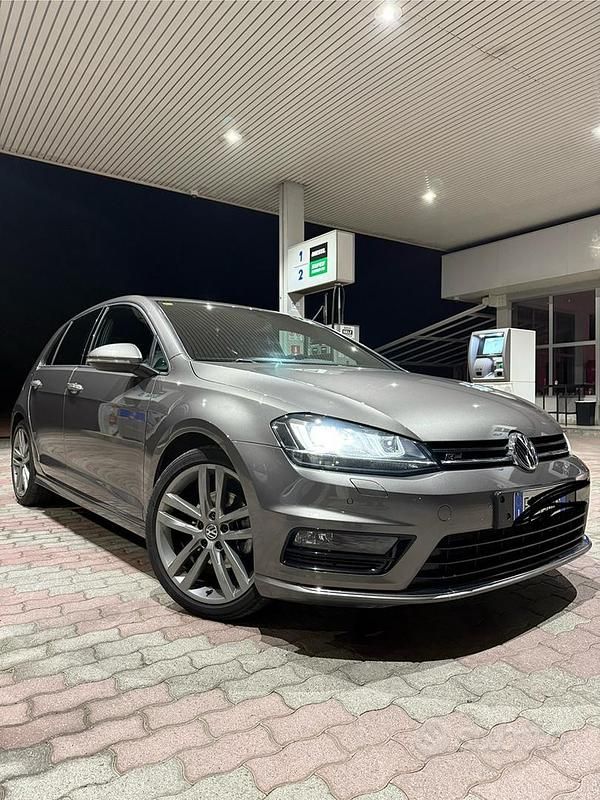 Usata VW Golf VII 110 CV (80 kW) 2017 Berlina