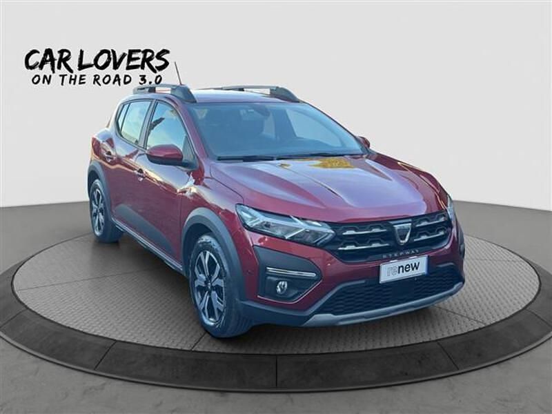 Usata Dacia Sandero Comfort 101 CV (74 kW) 2023 Rosso Utilitaria
