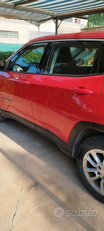 Usata Jeep Compass Longitude 131 CV (96 kW) 2022 Rosso SUV