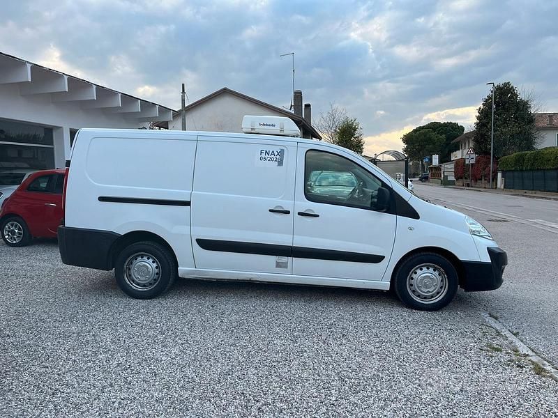 Occasion Citroën Jumpy 128 ch (94 kW) 2016 Blanc Monospace