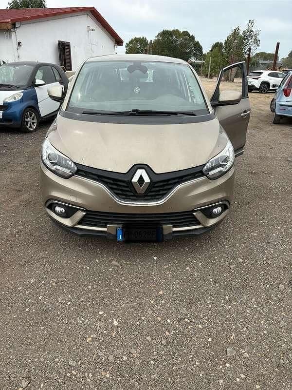 Usata Renault Scénic IV Business 116 CV (85 kW) 2018 Monovolume