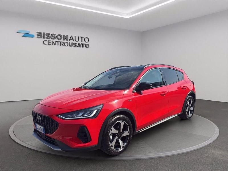 Usata Ford Focus Active 125 CV (91 kW) 2022 Rosso pastello SUV