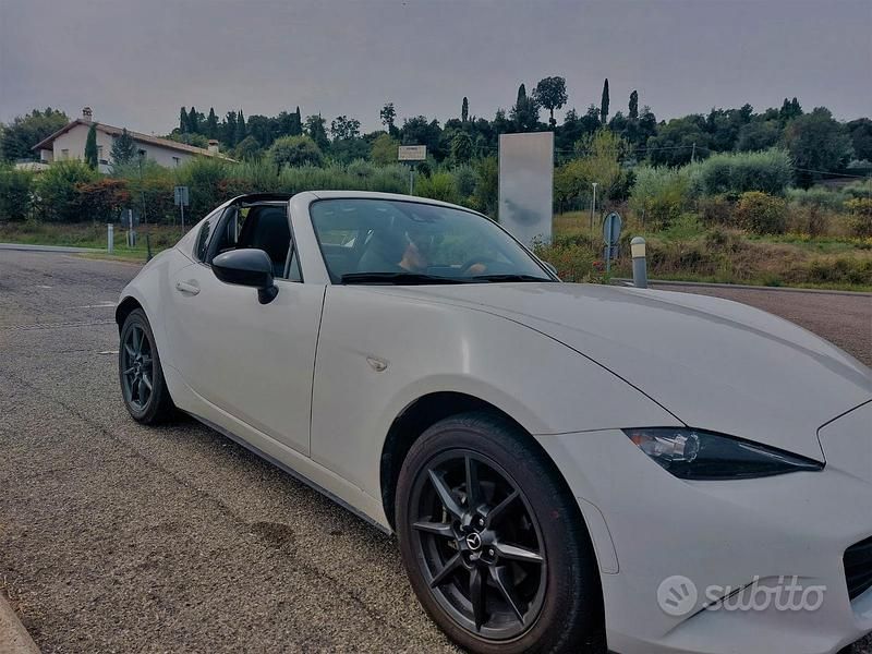 Usata Mazda MX5 Exceed 131 CV (96 kW) 2018 Bianco Cabrio