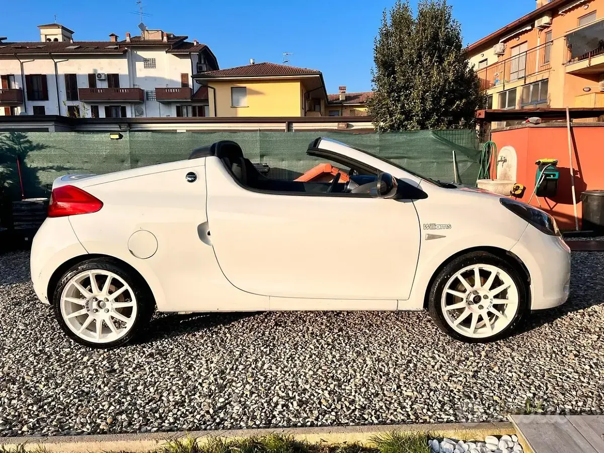 Usata Renault Wind 100 CV (73 kW) 2011 Bianco Cabrio