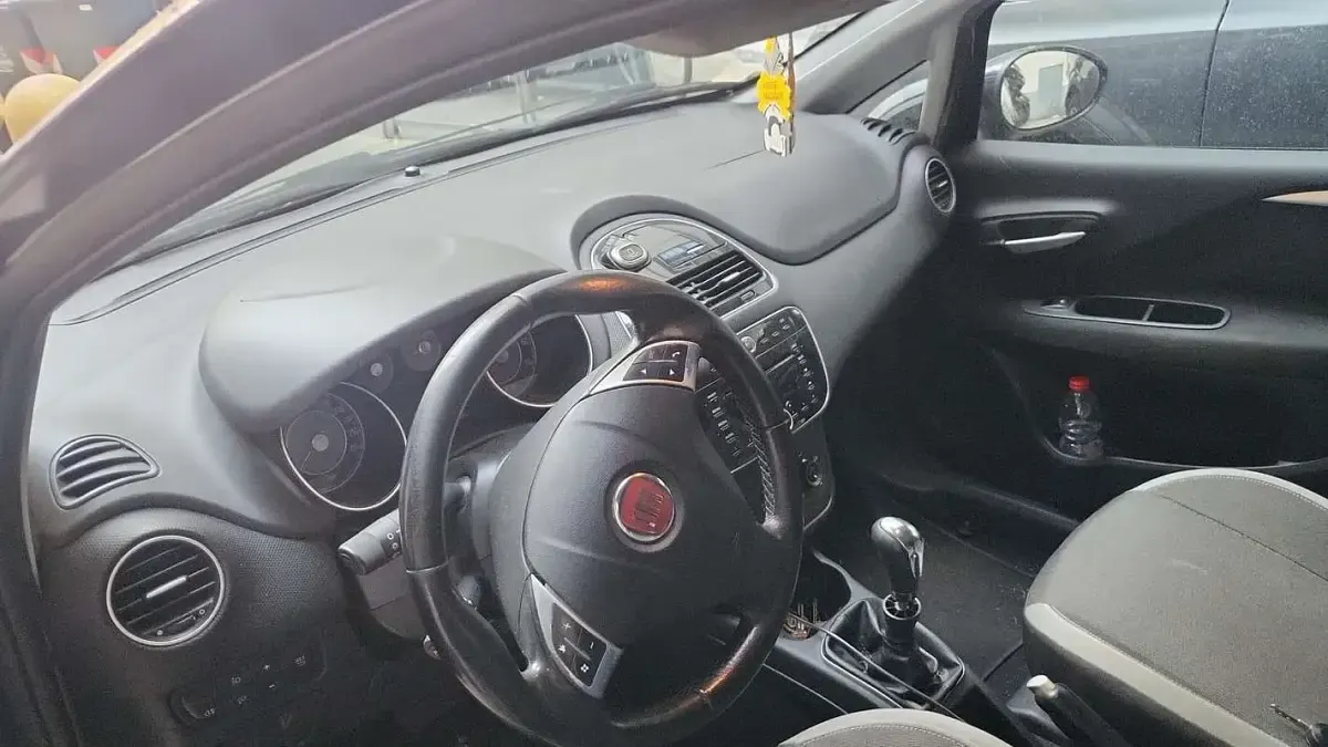 Usata Fiat Grande Punto 77 CV (56 kW) 2011 Utilitaria