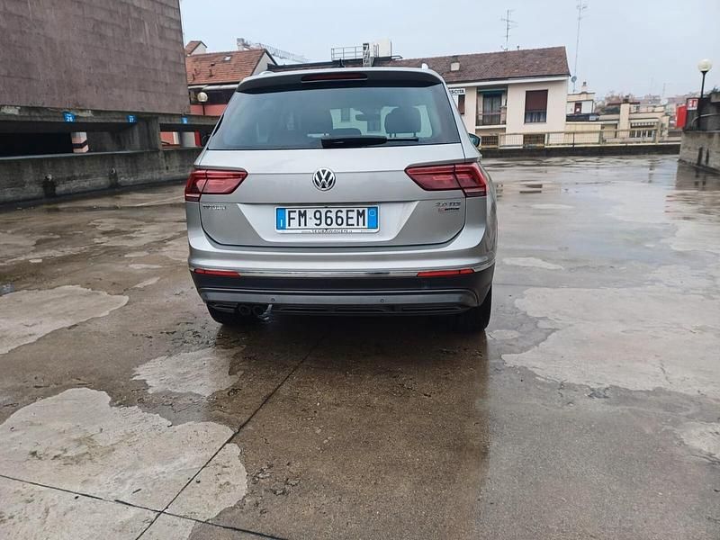 Usata VW Tiguan Advance 150 CV (110 kW) 2017 Grigio SUV
