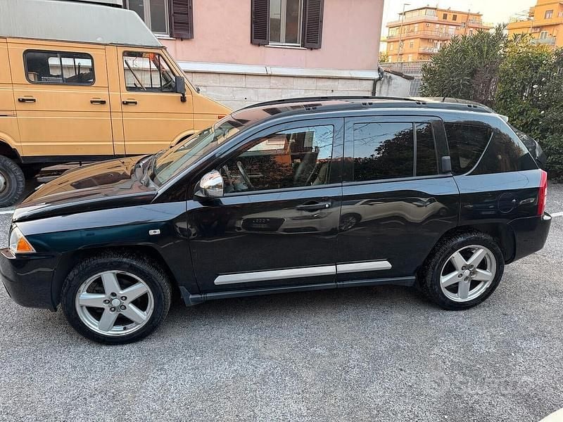 Usata Jeep Compass Limited 140 CV (102 kW) 2008 Nero SUV