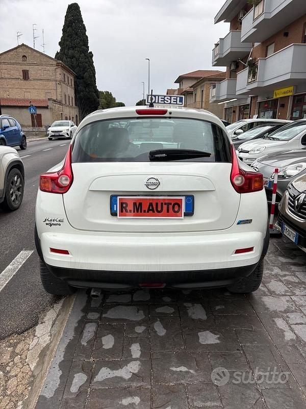 Usata Nissan Juke 110 CV (80 kW) 2011 Bianco SUV