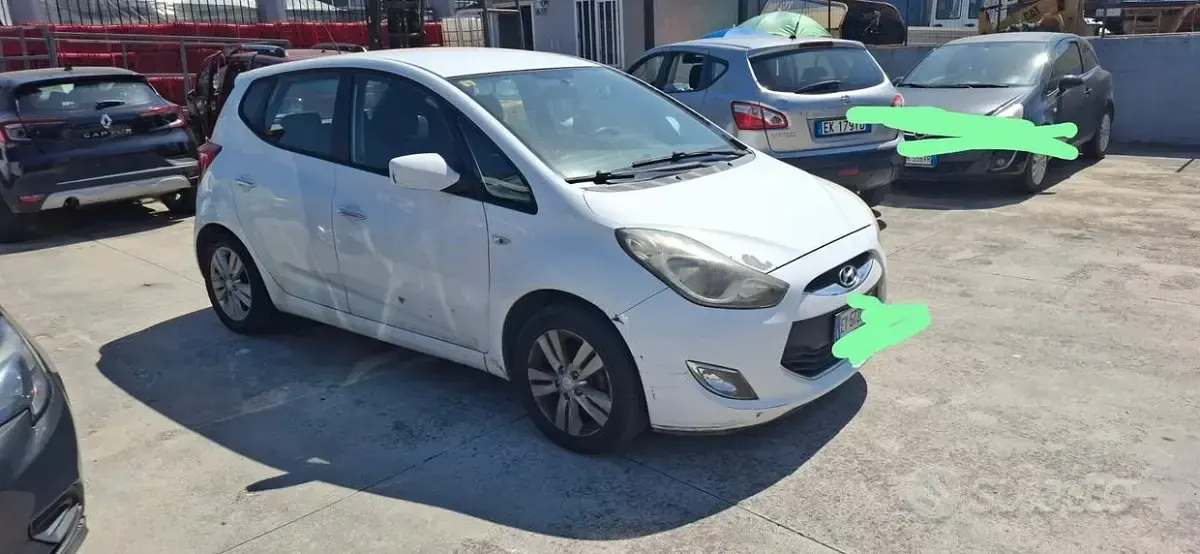 Usata Hyundai ix20 Comfort 88 CV (64 kW) 2015 Bianco Utilitaria