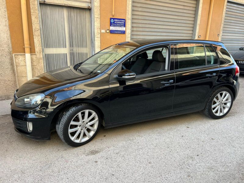 Nero Usata 2010 VW Golf VI Tre volumi | 5800 € (Buon prezzo) - Immagine 1/4