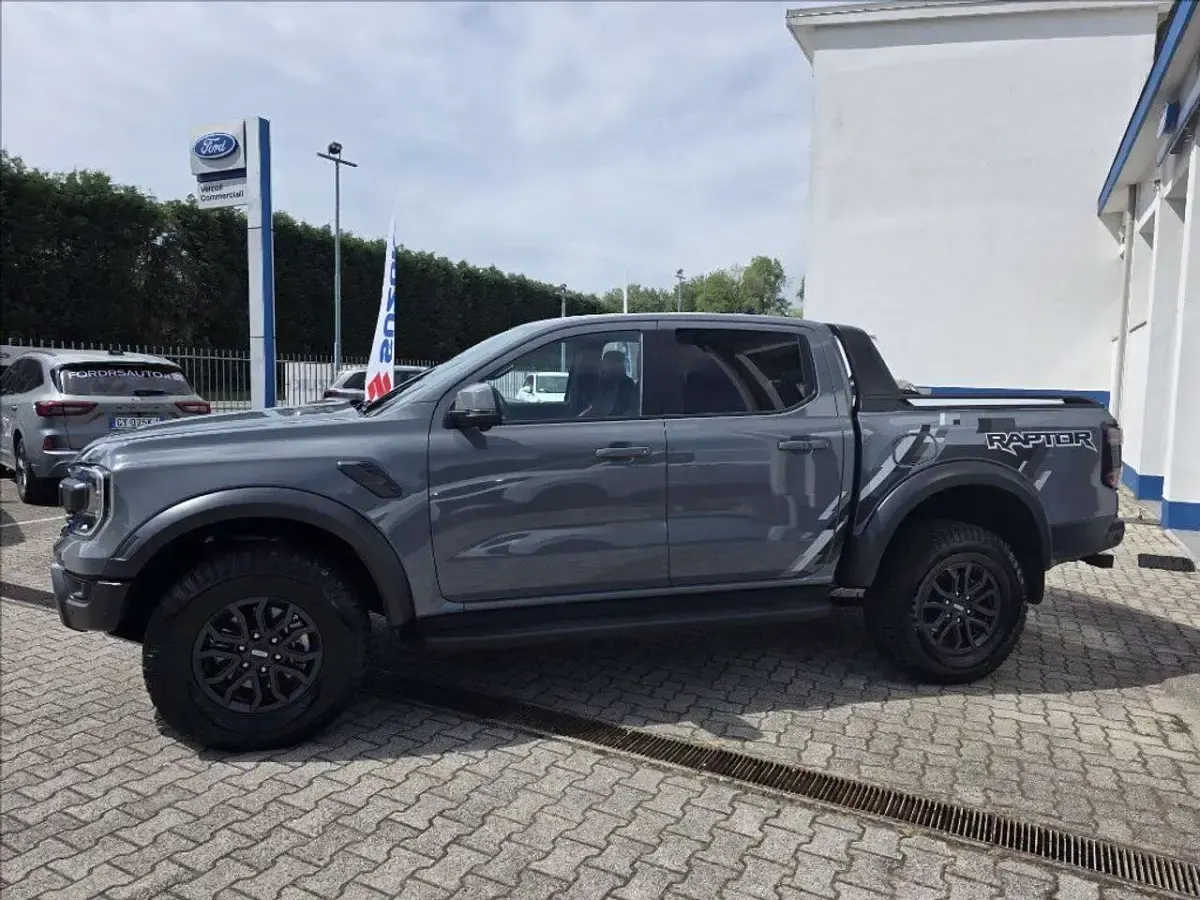 Usata Ford Ranger Raptor 209 CV (153 kW) 2024 Grigio Pick-up