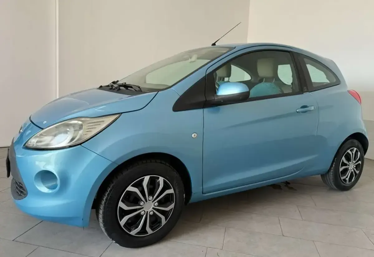 Usata Ford Ka Business Edition 69 CV (50 kW) 2011 Azzurro Utilitaria