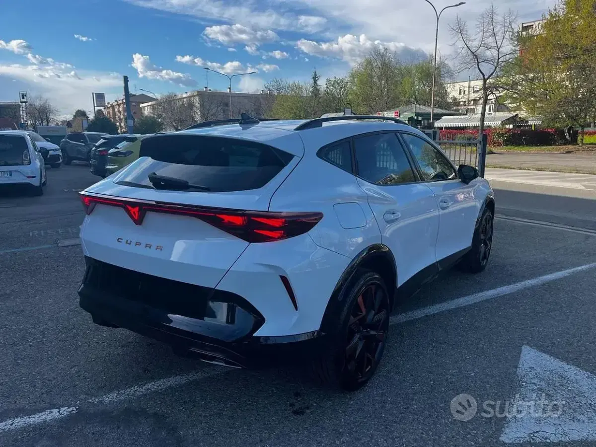 Usata Cupra Formentor 150 CV (110 kW) 2025 Bianco SUV